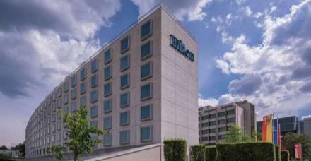 Hilton Geneva Hotel & Conference Centre